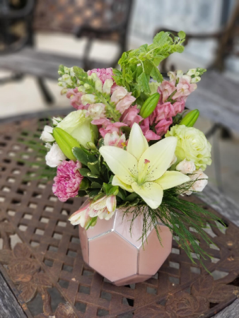 Petal It Forward Mixed Bouquet