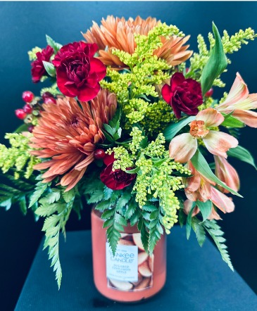 Petals & Flames Designer's Choice in Fenton, MI | FENTON FLOWERS & EVENTS Petals & Flames Designer's Choice in Fenton, MI | FENTON FLOWERS & EVENTS