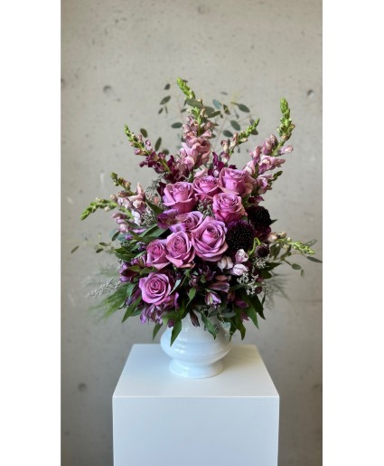 Petals in Contrast Floral Arrangement