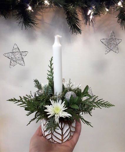 Petit Candle Arrangement 