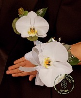 Phalaenopsis Orchid Corsage & Boutoniere Set Corsage & Boutoniere 