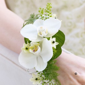 TWO-TONED GREEN 4" ARTIFICIAL PHALAENOPSIS ORCHID WRIST CORSAGE
