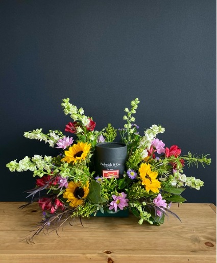 Pickwick Candle Centerpiece Table Centerpiece