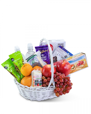 Picnic Basket for Two Gift Basket in Nevada, IA | Flower Bed Picnic Basket for Two Gift Basket in Nevada, IA | Flower Bed