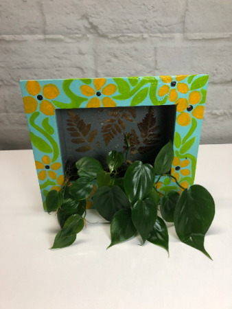 Picture Philodendron in Hand-Painted Frame