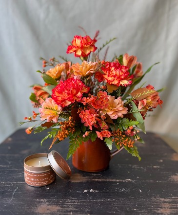 A Touch of Pumpkin & Spice Gift Set in La Grande, OR | FITZGERALD FLOWERS A Touch of Pumpkin & Spice Gift Set in La Grande, OR | FITZGERALD FLOWERS
