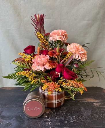 A Touch of Spiced Cider  Gift Set in La Grande, OR | FITZGERALD FLOWERS A Touch of Spiced Cider  Gift Set in La Grande, OR | FITZGERALD FLOWERS