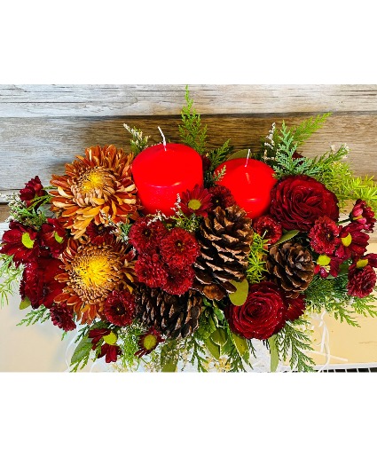 Pining for the Holidays Centerpiece