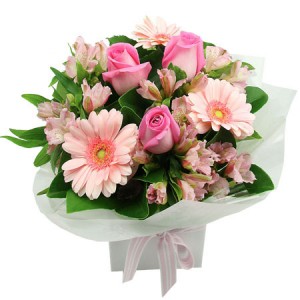 Pink and Pretty bouquet Product Id #J10
