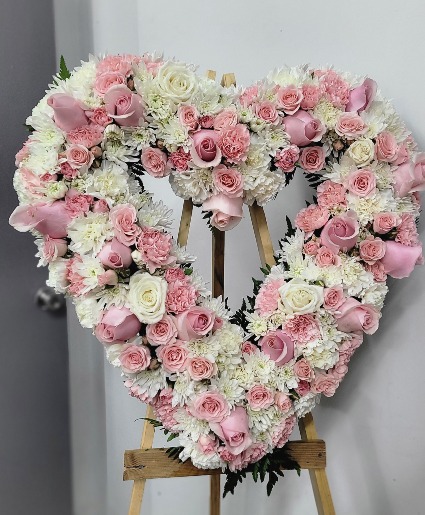 Pink and white standing heart  