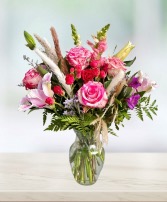 Pink bouquet with pampas same day delivery  Same day delivery pink birthday bouquet 
