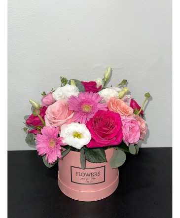 Pink Box  in Highlands, TX | Alma's Flowers