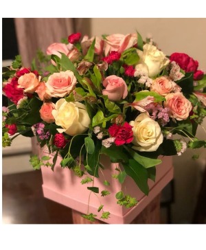 pink box flower Any Occasion
