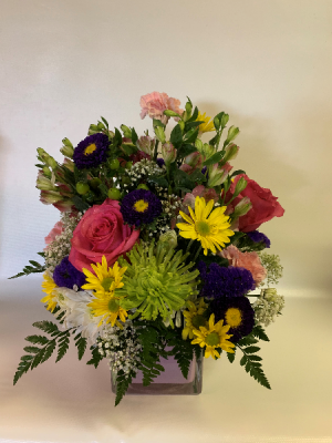 Pink Cube The Perfect Mixed Arrangement in Villas, NJ | Barbara's Sea Shell Florist Pink Cube The Perfect Mixed Arrangement in Villas, NJ | Barbara's Sea Shell Florist