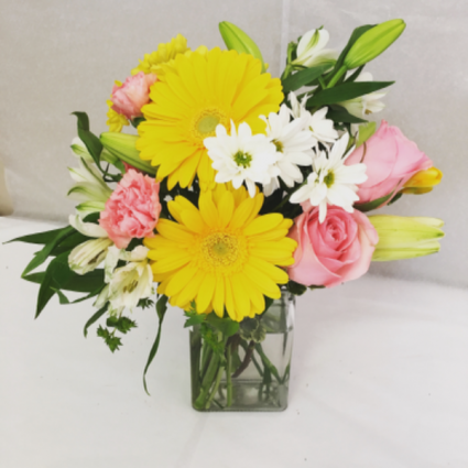 Pink Lemonade Floral arrangement