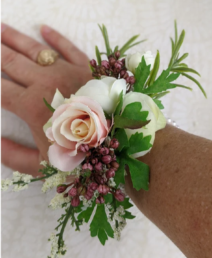 pink passion  Wrist Corsage