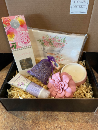 Pink Peony Gift box Gift Set  in Glastonbury, CT | THE FLOWER DISTRICT