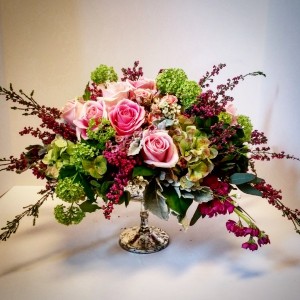 Pink Rose Array Mercury glass pedestal bowl in Northport, NY | Hengstenberg's Florist Pink Rose Array Mercury glass pedestal bowl in Northport, NY | Hengstenberg's Florist