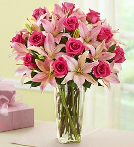 Pink Rose & Lily Arrangement