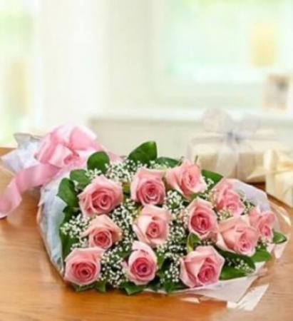 Premium color rose bouquet Wrapped Bouquet 