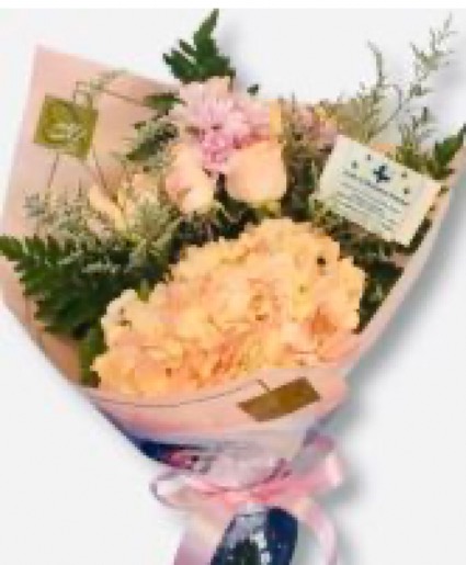 Pink Roses & Hydrangea Bouquet 