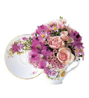  Pink Roses Teacup Bouquet 