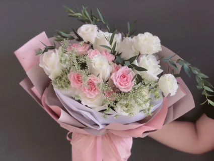 Pink & White Bouquet  