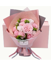 Pink & White Bouquet Gift