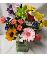 PINWHEEL BOUQUET! BRIGHT MIXED SEASONAL  Flowers in a vase! Price INCLUDES a pinwheel!