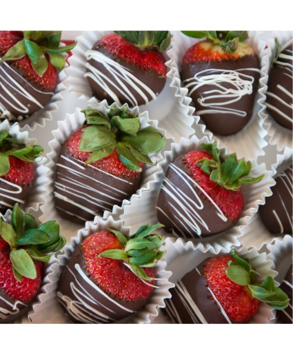 Platter of 2 Dozen Chocolate Dipped Strawberries 