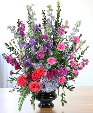 Pleasant Memories Sympathy Flowers