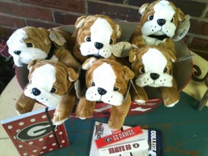 Plush Bulldog in Athens, GA | FLOWERLAND Plush Bulldog in Athens, GA | FLOWERLAND
