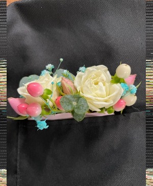 POCKET BOUTONNIERE WEDDING FLOWERS
