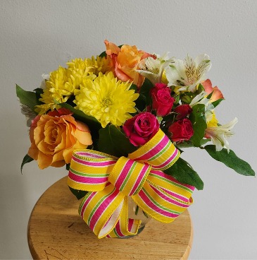 Pocket Full of Sunshine Vase Arrangement in Wilmore, KY | RACHEL'S ROSE GARDEN