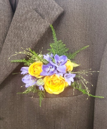 POCKET SQUARE Prom Flowers; choose your flower color in Lewiston, ME | BLAIS FLOWERS & GARDEN CENTER