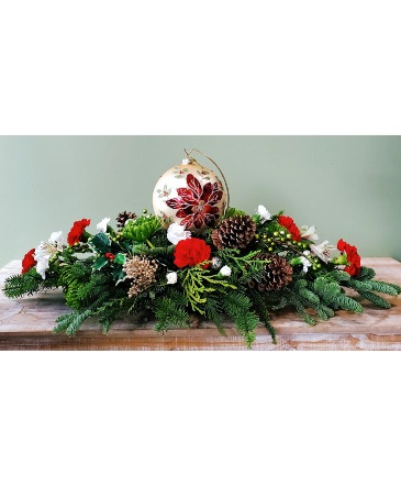 Poinsettia Charm CF41-22 in Waldorf, MD | Country Florist