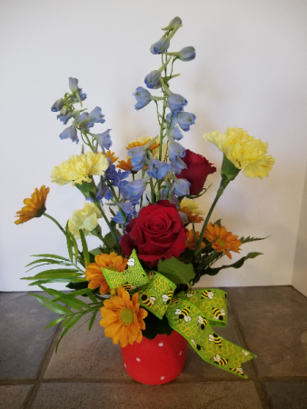 Polka Dot Posies fresh arrangement