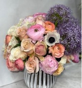 pop of anenomie centerpiece (seasonal)
