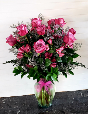 POP'S LAVENDER DREAM Exclusively at Mom & Pops in Oxnard, CA | Mom and Pop Flower Shop POP'S LAVENDER DREAM Exclusively at Mom & Pops in Oxnard, CA | Mom and Pop Flower Shop