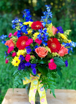 Potomac's Colors of Summer Bouquet in La Plata, MD | Potomac Floral Design Studio Potomac's Colors of Summer Bouquet in La Plata, MD | Potomac Floral Design Studio