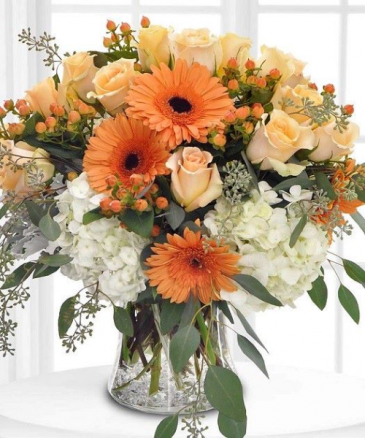 Potomac's Peaches & Cream Deluxe Version Shown in La Plata, MD | Potomac Floral Design Studio Potomac's Peaches & Cream Deluxe Version Shown in La Plata, MD | Potomac Floral Design Studio