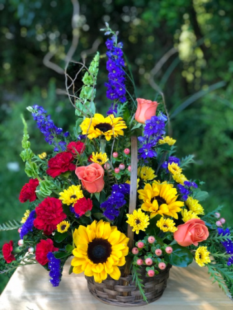 Potomac's Summer's Garden Basket
