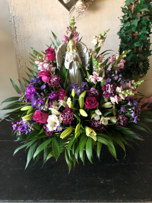 Praying Angel Sympathy Basket in Fort Wayne, IN | THE FLOWER SHOP Praying Angel Sympathy Basket in Fort Wayne, IN | THE FLOWER SHOP