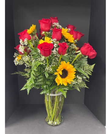 Premium 2 Dozen Rose Vase  in Kettering, OH | FLOWERAMA