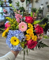 Premium Bright Bouquet 