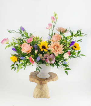 UNAVAILABLE Premium Bright & Cheery DC Custom Arrangement