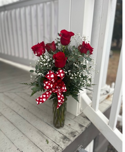 Premium Half Dozen Red Roses Vased arrangement