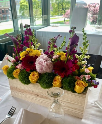 Premium Low and Lush Centerpiece 