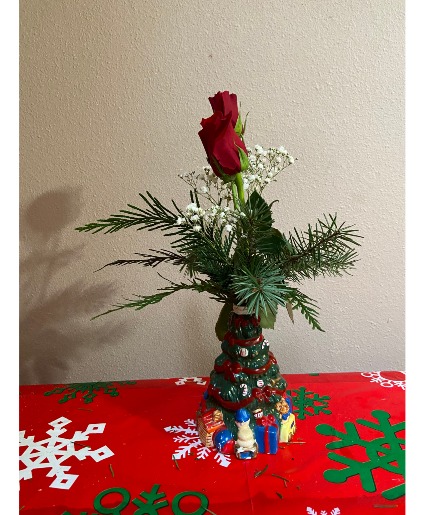 presants around the tree bud vase 1 in store