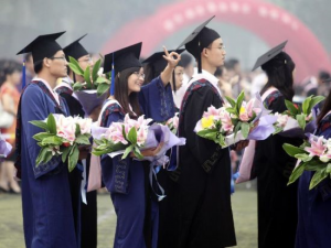 Presentation Flowers for Graduation in Oliver, BC | Flower Fantasy & Gifts Inc. Presentation Flowers for Graduation in Oliver, BC | Flower Fantasy & Gifts Inc.